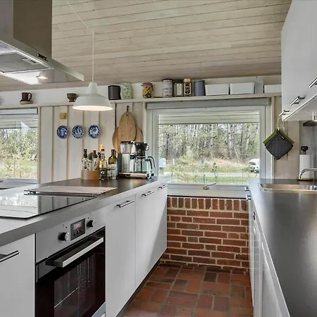 0414-romo-praestekraven-1 Holiday home