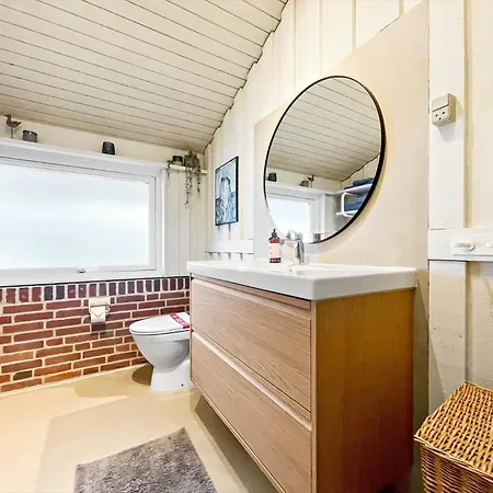 0414-romo-praestekraven-1 Mølby